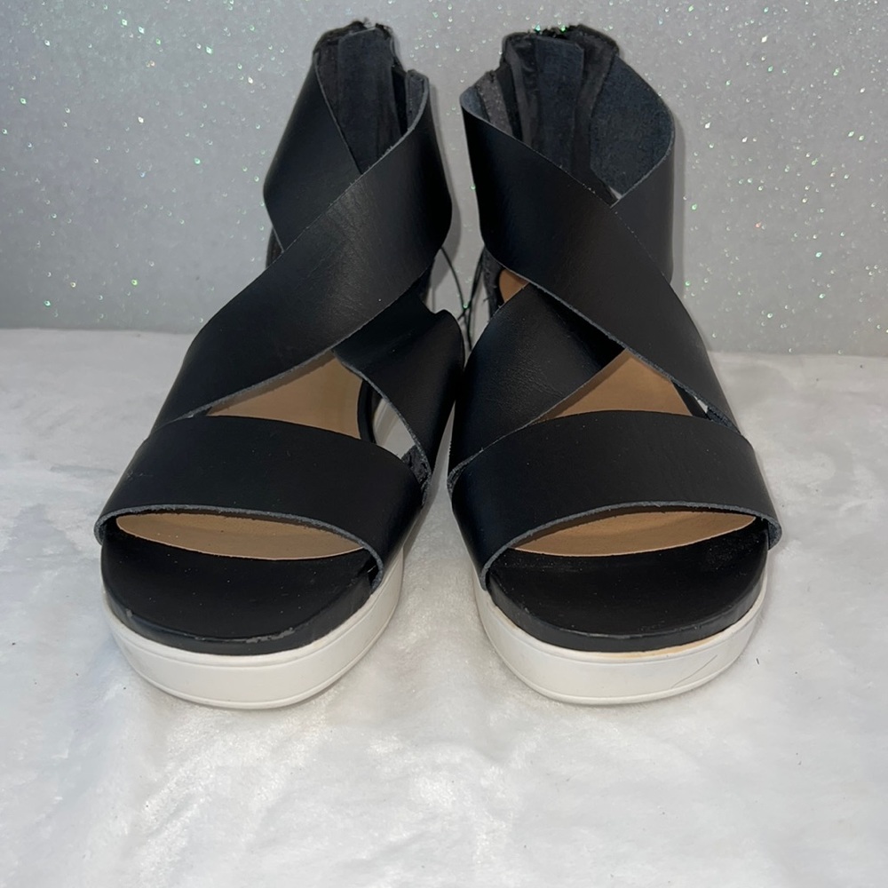 Women's Hummingbird Ankle Strap Sandals - Universal Thread